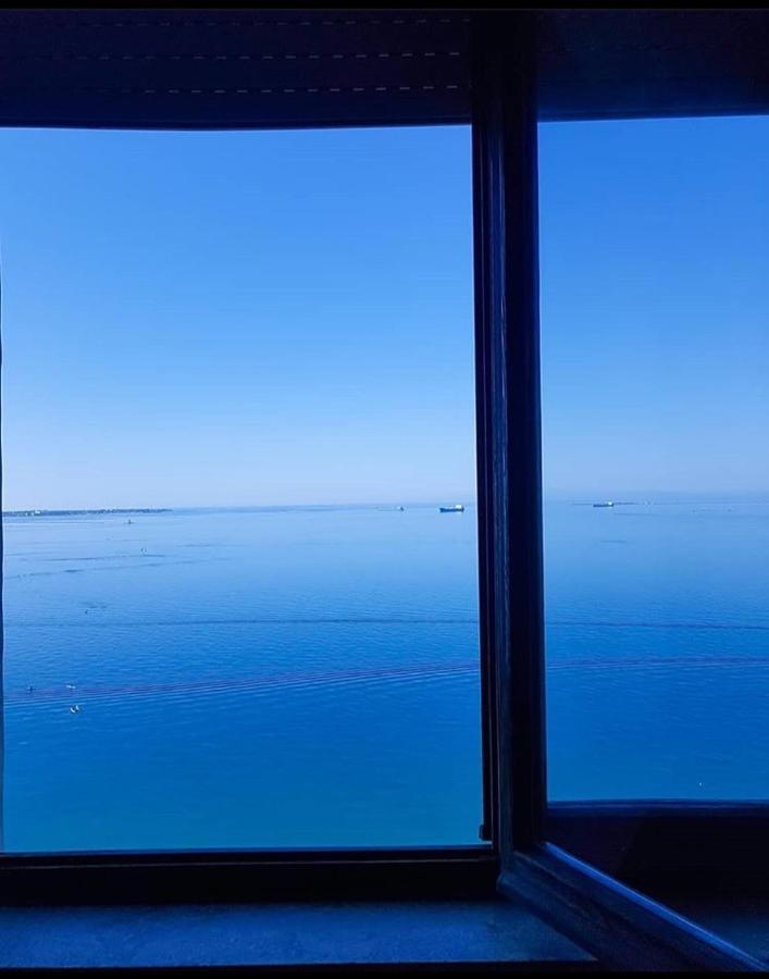 Suite Al Mare Taranto Bagian luar foto